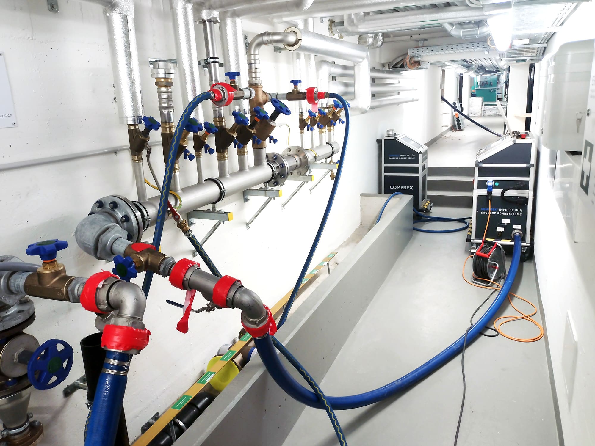 MCU Trinkwasser bei der Reinigung einer Hotelanlage aufgrund von Legionellen